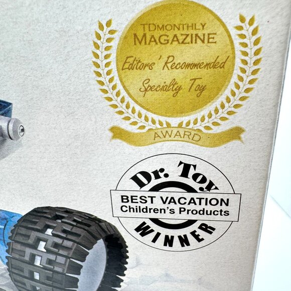 Salt Water Fuel Cell Monster Truck Kit 4WD OWI-752 DIY STEM Toy Ages 10+ Powered - Picture 8 of 12